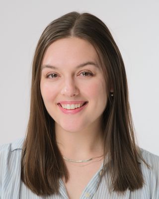 Photo of Elise Cobb, Pre-Licensed Professional, LMHC