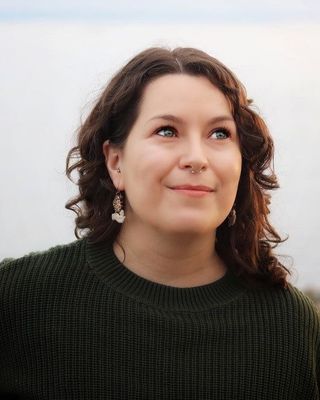 Photo of Robyn Vardy, Counsellor, MACP, RCC