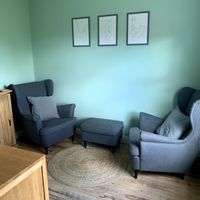 Gallery Photo of Calm and comfortable counselling room.