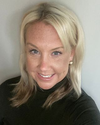 Photo of Anna Claire Bartlet - Anna Bartlet Therapy - specialising in Addiction, Counsellor, MBACP