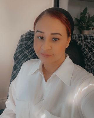 Photo of Tahneya Alboraiki, Counsellor in Birmingham, England