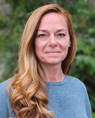 Photo of Suzie Roth, Licensed Professional Counselor Candidate, LPCC, L. Ac.