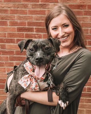 Photo of Alonna Donovan Makinson, MA, LPCC, Licensed Professional Clinical Counselor