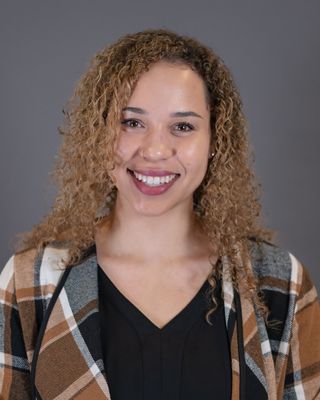 Photo of Nicole Bisbee, Clinical Social Work/Therapist, MSW, LICSW