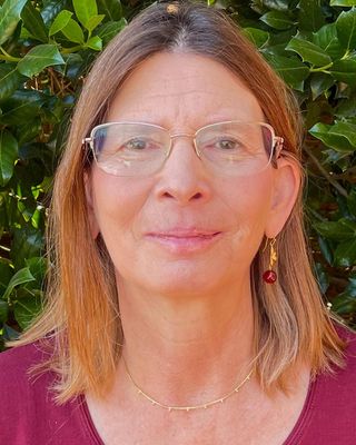 Photo of Lisa Viator, Psychologist, Ph.D.