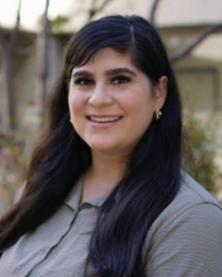 Photo of Roxana Ayala-Quintero, Marriage & Family Therapist, LMFT