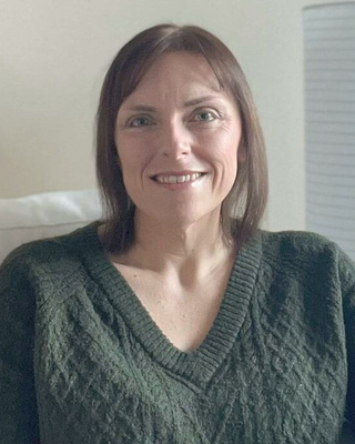 Photo of Sarah Lucas, Counsellor, MNCPS Acc.