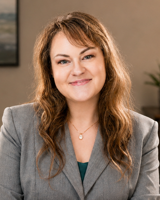 Photo of Lindsay M Narayan, Marriage & Family Therapist, MA, LMFT, LBA, BCBA