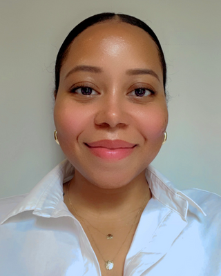 Photo of Samia Yesufu, Clinical Social Work/Therapist, LCSW