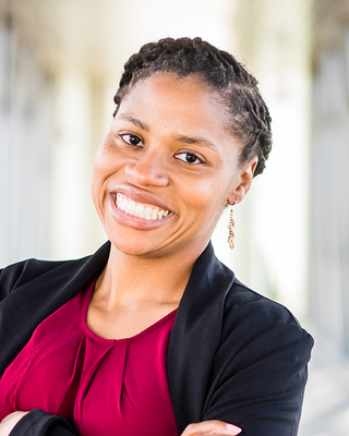 Photo of Capri Delvaux, Clinical Social Work/Therapist, LISW-CP
