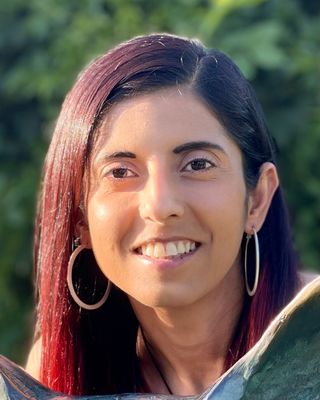 Photo of Diksha Gunter, Pre-Licensed Professional, MSWi