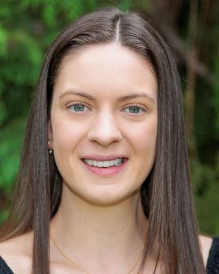 Photo of Emily McTier, Registered Psychotherapist (Qualifying), RP