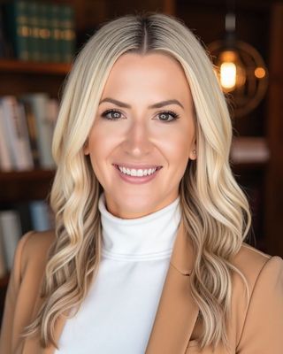 Photo of Heather Imhoff, Psychiatric Nurse Practitioner, MSN, APRN