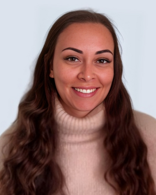 Photo of Marina King, Registered Psychotherapist (Qualifying), RP-Q, MA