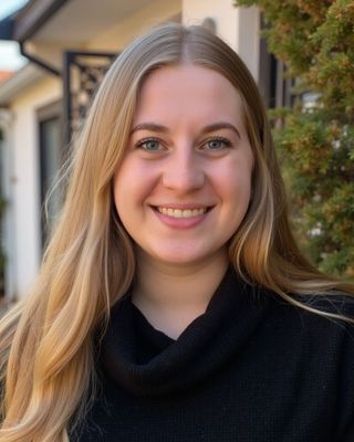 Photo of Emma Vdoviak-Markow, Licensed Professional Clinical Counselor, LPCC-S, LMFT-S, NCC, ACS, BC-TMH
