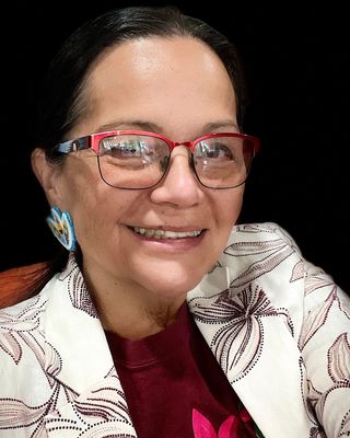 Photo of Shelley Pompana Spear Chief - Healing Pathways EMDR Counselling, Clinical Social Work/Therapist, MSW, RCSW, EMDR