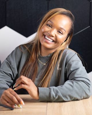 Photo of LaShaunna Lipscomb - Journey into Wellness, LLC, Licensed Clinical Professional Counselor, PhD, LCPC