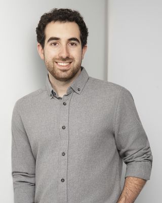 Photo of Ari Boublil, Counsellor, MACP, RCC