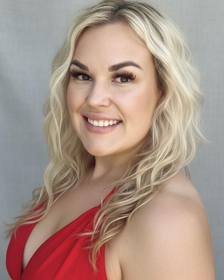 Photo of Elizabeth Webber Mikaele, Licensed Mental Health Counselor, LMHC