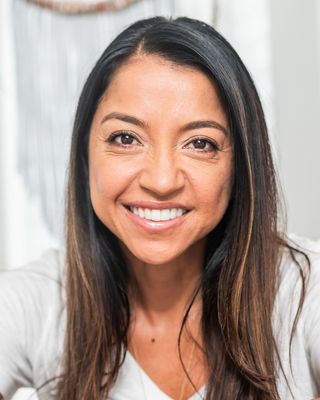 Photo of Sandra Valencia, Pre-Licensed Professional, PCC, Intern