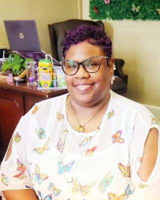Photo of Shaunda Petty, Licensed Professional Counselor Associate, LPC-A
