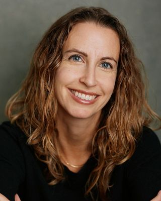Photo of Ivy Brooker, Psychologist, PhD, CPsych