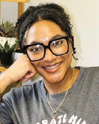 Photo of Erin Clark-Steinmann, Pre-Licensed Professional