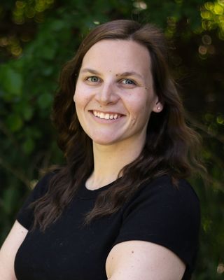 Photo of Chelsea Paull, Clinical Social Work/Therapist, LLMSW, SSW