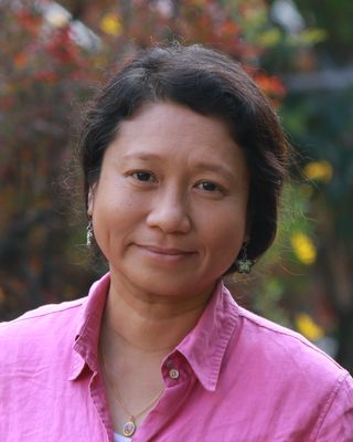 Photo of Niparpon Vonghong Johansen, MA, LMFT, ATR, Marriage & Family Therapist