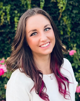 Photo of Erika Bent - Cypress Wellness Collective- Founder Erika Bent, Licensed Professional Clinical Counselor, LPCC, LMFT, CEDS