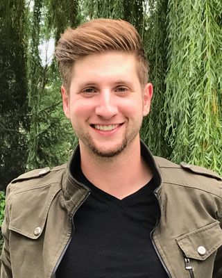 Photo of Grant Chapman, Pre-Licensed Professional, MSW