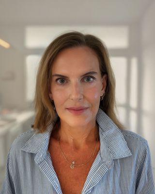 Photo of Holly Corroon Robinson, Licensed Professional Counselor, MA, NCC, LPC