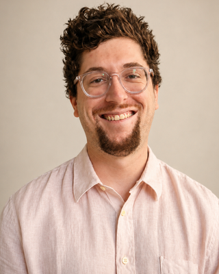 Photo of Alex Carl Levitt, Clinical Social Work/Therapist, LSW