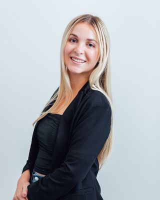 Photo of Hannah Kaitlin Thiessen, Clinical Social Work/Therapist, LMSW, EMDR, KAP