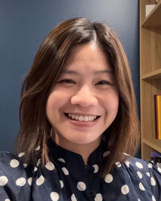 Photo of Putri Santoso, Psychologist, PsyBA General