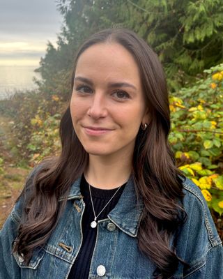 Photo of Kate Stephen, Pre-Licensed Professional