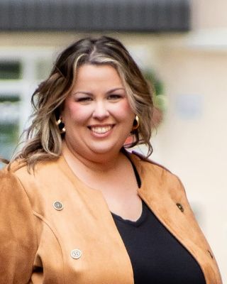 Photo of Jennifer Cangeme, Licensed Professional Counselor, MA, LPC, LAC