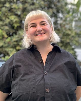 Photo of Julia Wolfe, Marriage & Family Therapist Associate, AMFT