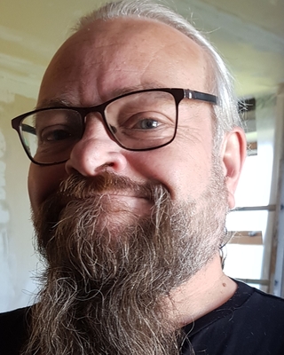 Photo of Angus McCurrach, Counsellor in EH4, Scotland