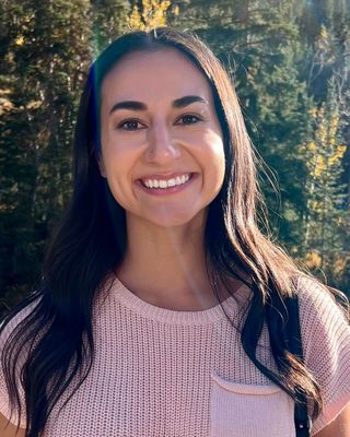 Photo of Andrea Carrizo, Clinical Social Work/Therapist, MSW, LCSW