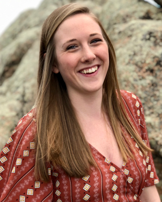 Photo of Courtney Lewis, Licensed Independent Clinical Social Worker, LCSW, LICSW