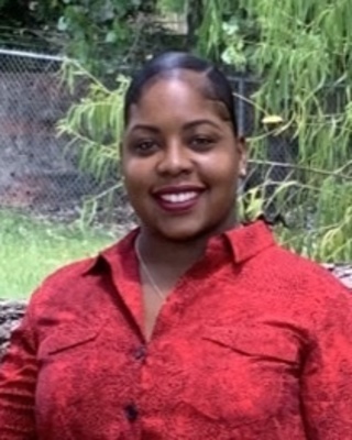 Photo of LaSheena Brown, MS, LPC, Licensed Professional Counselor