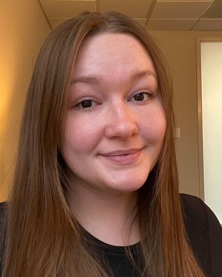 Photo of Carrie Hoyt, LCSW Associate, MSW, LCSWA