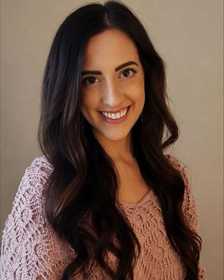 Photo of Ashley Ford, Pre-Licensed Professional, MA, NCC