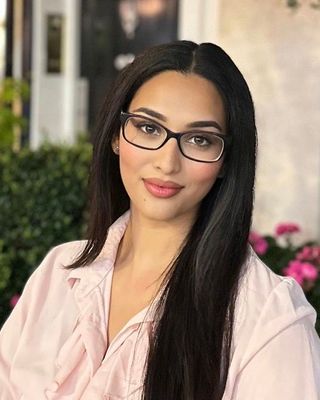 Photo of Pooja Chavda, Psychotherapist, MSc, MBACP