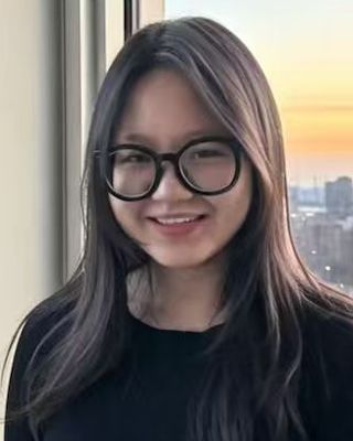 Photo of Yani Huang, Pre-Licensed Professional, Intern, Master