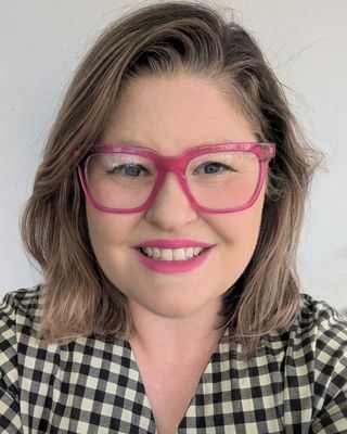 Photo of Rachel Renton, Social Worker, AMHSW