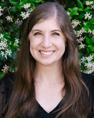Photo of Sarah Daniel, Psychiatric Nurse Practitioner, MSN, PMHNP, FNP