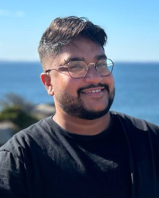 Photo of Fari Shakur, Clinical Social Work/Therapist, LICSW