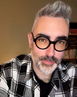 Photo of Zac Schraeder, Registered Psychotherapist, MA, RP